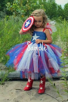 Capitan america tutu Captain America Halloween Costume, Captain America Halloween, Halloween Tutu Dress, Diy Tutus, Super Girls, Super Girl, Tutu Costumes