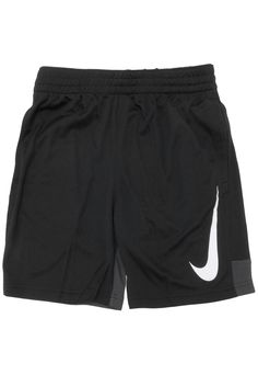 Short Nike Logo Preto Bermuda Nike, Boy Closet, Short Nike, Apparel Design Inspiration, Boys Closet, Boys Nike, Designer Shorts, Nike Shorts, Apparel Design