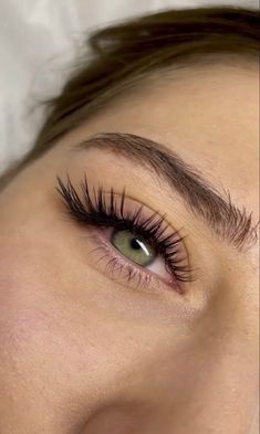 Eyelash Extensions Classic, Eyelash Lift, Eye Makeup Pictures, Eyelashes Mascara, Eyelash Brush, Dope Makeup