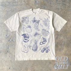 ABOUT THIS PRODUCT - Originally  designed by Oldschoolcult - Runs true to size (Relaxed fit) - For oversized fit go one sizes up your normal size - Comfortable unisex fit - 100% cotton - Professional high quality print TYPES - Available in given colors and sizes - See pictures for example ORDER & SHIPPING - It will take 1-4 business days to print and ship. Estimated shipping times are given but in almost all cases, the items are delivered before the latest date. AFTERCARE - Wash inside out at 30 Vintage Graphic Design Shirt For Summer, Vintage Summer Shirt With Graphic Design, Y2k Short Sleeve T-shirt With Fruit Print, Vintage White Top For School, Y2k Style Cotton T-shirt With Fruit Print, Y2k Cotton T-shirt With Fruit Print, Vintage Summer Top With Fruit Print, Vintage Fruit Print Top For Summer, Vintage Crew Neck Tops For School