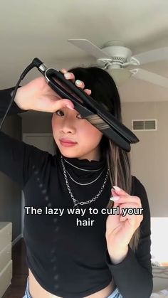 How To Curl Hair With Flat Iron Step By Step, Curls Using Straightener, Curling Hair Straightener, How To Curl Hair With Mini Straightener, Hair Straightener Hacks Curls