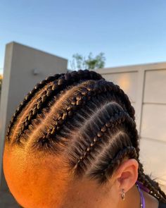 #trenzas Braids For Summer, Dutch Braid Hairstyles, Goddess Braids Hairstyles, Trendy Products, Mixed Hair, Curly Hair Inspiration