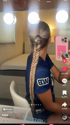 Basketball Hairstyles No Braids, Basketball Hair Styles Easy, Jet Ski Hairstyles, Preppy Softball Hairstyles, Softball Easy Hairstyles, Cute Hairstyles Volleyball, Volleyball Hairstyles For Thick Hair, Sports Hairstyles Softball, Volleyball Hair Inspo Pics