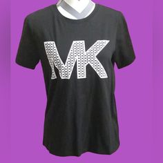 Black Nwt Micheal Kors Size Small T-Shirt Michael Kors Cotton Crew Neck Top, Michael Kors Cotton Crew Neck T-shirt, Michael Kors Cotton Short Sleeve Tops, Casual Michael Kors Short Sleeve Tops, Casual Short Sleeve Michael Kors Tops, Casual Short Sleeve Tops By Michael Kors, Michael Kors Casual Short Sleeve T-shirt, Casual Michael Kors Short Sleeve T-shirt, Michael Kors Cotton Top With Graphic Print