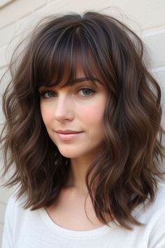 27+ Chin Length Hairstyles for Fine Hair Women 3 Chin Length Hairstyles, Hair Cut Guide, Fine Hair Styles For Women, Hairstyles For Fine Hair, Bob Cuts, Chin Length, Chin Length Hair