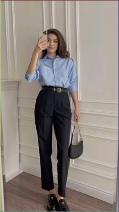 Anti aging secrets|beauty care Offical Style Woman, Officewear Outfit Women, Formal Looks For Women Classy, Accountant Outfit, Accountant Outfit Women, Workwear Dresses, Old Money Fashion, Money Fashion, Look Retro