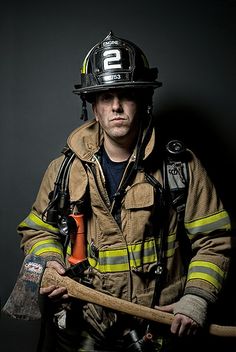 Firemen Pictures, Hot Fireman, Fireman Boudiour, Firefighter Photography Action, Firefighter In Action, Fire Department Photography, Husband Day, American Firefighter