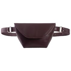 Full-grain Italian leather with lining Top width 25 cm - Bottom width 13 cm - Height 15 cm - Strap 62-87 cm - Zipper pocket 18 cm - Magnetic closure Introducing our beloved and versatile bag, the ultimate hands-free companion for your adventures. Whether you're traveling, exploring the city, or enjoying a night out, this fanny pack is designed to elevate your style and keep your essentials close at hand. Crafted from luxurious full-grain Italian leather, this bag exudes quality and durability. I Luxury Brown Pouch Belt Bag, Luxury Functional Travel Belt Bag, Belly Bag, Leather Hip Bag, Leather Sling Bag, Leather Fanny Pack, Leather Harness, Hip Bag, Bum Bag