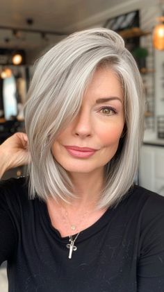 80+ Cute Gray Bob Hairstyles You Need To Try! Grey Long Bob Hairstyles, White Hair Styles, Gray Bob Hairstyles, Hair Long Bob, White Hair Long, Gray Bob, Goats Beard, Grey Hairstyles