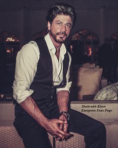 Shahrukh Khan : Picture/Photo.
https://www.facebook.com/ShahrukhKhanEuropeenFanPage
@iamsrk