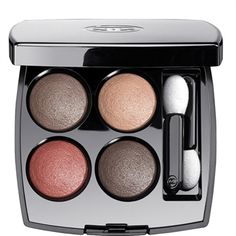 CHANEL - LES 4 OMBRES MULTI-EFFECT QUADRA EYESHADOW-204 TISSÉ VENDÔME More about #Chanel on http://www.chanel.com Chanel Eye Makeup, Chanel Eyeshadow, 2015 Makeup, Chanel 2015, Eye Makeup Eyeshadow, Creamy Eyeshadow, Lily Allen