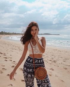 Bali Outfit, Women Beach Outfits, Tourist Outfit, Thailand Outfit, Beach Outfit For Women, Cute Beach Outfits, Vacation Outfits Women, Beach Party Outfits