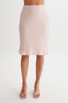 Allegra Satin Knee Length Skirt - Pale Pink Capsule Wardrobe Basics, Maxi Dress Sale, Satin Midi Skirt, Beige Dresses, Understated Elegance, Crepe Dress, Knee Length Skirt, Spring Dresses, Satin Dresses