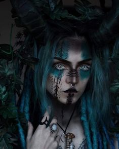 Dark Goddess, Celtic Goddess, Stiff Neck, Amazing Halloween Makeup