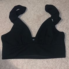 Shein Black Ruffle Strap Triangle Bralette Top Size Large Never Worn Great Condition Black Cropped Ruffle Crop Top, Black Ruffled Crop Top, Trendy Black Ruffled Crop Top, Trendy Black Crop Top With Ruffles, Elegant Black Ruffled Crop Top, Black Ruffled Crop Top For Night Out, Black Ruffled Crop Top For Party, Chic Black Ruffled Crop Top, Tops Shein