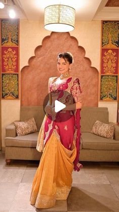 How To Drape Dupatta With Saree, Saree As Dupatta, Sarees With Dupatta, Non Bridal Saree Look, Traditional Dupatta Designs, Saree Look In Wedding, Devsena Saree Draping Tutorial, Saree Drape In Different Style, Saree Styling With Dupatta