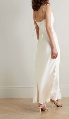 Ethereal and elegant. this maxi dress combines georgette and satin for an angelic look. Delicate pleats add fluid movement and waist definition while the floor-grazing length is perfect for summer events and weddings. Look like a goddess in this dreamy dress.Gentle Dry Clean OnlyColour may vary due to lighting on images. The product images (without model) are closest to the true colour of the product.Item runs true to size chart and is cut to suit our size chart. Please refer to our size chart f White Ethereal, Flower Midi Dress, Satin Corset Dress, Dreamy Dress, Sparkly Dress, Satin Maxi, Denim Mini Dress, Satin Maxi Dress, Green Midi Dress