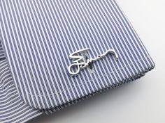 Name Personalized Cuff Links - Initial Cufflink - Initials Cufflinks - Groom cufflinks - Groomsmen g Luxury Elegant Cufflinks For Anniversary, Valentine's Gift For Him, Wedding Cufflinks Groom, Groomsmen Cufflinks, Initial Cufflinks, Designer Cufflinks, Wedding Gift Pack, Gifts For Dads, Groom Cufflinks