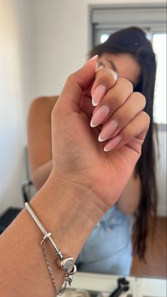 Neutral Nail Art, Simple Acrylic Nails, Classy Acrylic Nails, Nail Photos, Oval Nails, Fire Nails, Types Of Nails, Best Acrylic Nails, Nude Nails