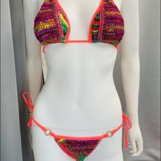 2- Piece Tropical Bikini Made In Medelln Colombia Hand Embroidered Brand New Color: Multi Sizes Available; Size: Small 32, Medium 34, Large 36, Xlarge 38 Retail:$150.00 Our Price:$79.99 Thank You For Stopping By To Visit Us! Vanity’s Vault Sport Bikinis, Tropical Bikinis, Black Tankini, Swimsuits High Waisted, Swimsuit Tops, Womens Swim