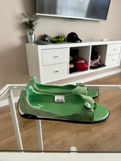 Nice shoes, so stylish 🔥 Color 😍 Size 39 ( 25 cm ) Sandals 2000s, Green Synthetic Sandals For Streetwear, Green Slip-on Running Shoes For Streetwear, Shoes 2000s, Vintage Green Open Toe Sandals, Turquoise Low-top Sneakers For Streetwear, Sandals Vintage, 90s 00s, Green Shoes