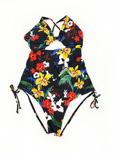 Material: 82% Polyester & Spandex. Features: Plus size. sleeveless. floral print. cut-out. drawstring. backless. crisscross. tie-up. one-piece swimsuit.Style: Beach The Floral print pattern position may be random. Fitted Pencil Dress, Floral Pencil Dress, Backless Swimsuit, Bodycon Tops, Boho Swimwear, Floral Prints Pattern, Custom Size Dresses, Midi Sheath Dress, Co Ords