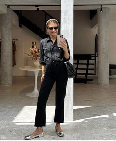 Dramatic Classic Kibbe, Kibbe Outfits, Classic Kibbe, Dramatic Classic, Effortless Chic, Everyday Fashion, Closet, How To Wear, Mariana