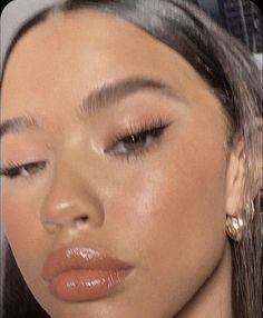 @balenciagafendi Stile Kendall Jenner, Maquillage On Fleek, Makeup Eye Looks, Makeup Goals, Natural Makeup Looks, Everyday Makeup, Pretty Makeup, Girls Makeup, Cute Makeup