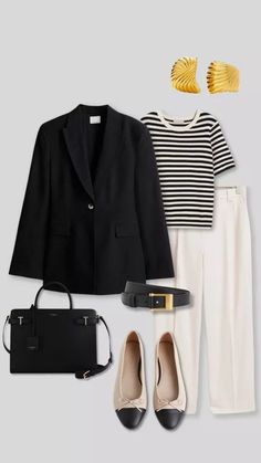 Trench coton double boutonnage - … curated on LTK How To Style Black Blazer, Uniqlo Women Outfit, Posh Clothing, Minimal Classic Style, Outfits Minimal, Modern Hijab Fashion, Black White Outfit, Fashion Capsule Wardrobe, Classic Style Outfits