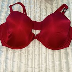 Lightly Lined Multi-Way Bra Stay Put Sides So It Doesn’t Roll Down Underwire Size 38d Red Underwire Bra For Night Out, Elegant Seamless Red Bra, Elegant Red Seamless Bra, Victoria's Secret Bra With Built-in Bra, Full Coverage Red Bra With Padded Cups, Red Full Coverage Bra With Padded Cups, Red Full Coverage Padded Bra, Victoria's Secret Red Lined Bra, Solid Underwire Bra For Night Out