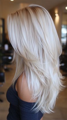 🎭✨ Modernize the Celebrity-Inspired Blonde Hair Platinum Platinum Blonde Hair Color Ideas | Life... Platinum Blonde Hair With Roots, Sleek Blonde Hair, Blonde Hair Bright, Blonde Hair Platinum, Platinum Blonde Hair Color Ideas, Blonde Hair With Roots, Blonde Hair Goals, Pretty Blonde Hair, Bright Blonde Hair