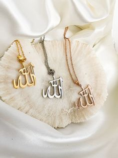 Allah Name Necklace, Allah Symbol Necklace, Muslim pendant, Islamic Necklace tears of Allah, Arabic Name Necklace, religious Necklace, Allah~ Materials : Rose gold, gold, steel (stainless steel)~ Style :  Necklace~ Length : adjustable 14-19 inchesALL SHIPPING COMES WITH TRACKING--> Processing time 1-3 business days  (time for us to make the product)--> US (United States) Shipping time Approximately (1-3 business days) with PRIORITY Requires upgrade with shipping--> US (United States) FR Rose Gold Spiritual Necklace, Islamic Masjid, Islamic Necklace, Allah Name, Arabic Name Necklace, Dainty Cross Necklace, Arabic Names, Allah Names, Pretty Jewelry Necklaces