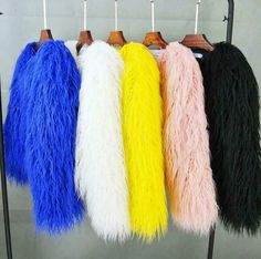 Shaggy Fur Coat, Shaggy Faux Fur Coat, Shaggy Jacket, Short Faux Fur Coat, Festival Mode, Womens Faux Fur Coat, Faux Fur Material, Plush Coat, Long Hair Color