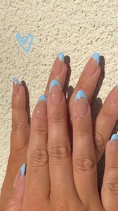 40+ Cute Back to School Nail Art for Girls - HubPages Nail Art For Girls, Beachy Nails, Graduation Nails, Cute Simple Nails, Girly Acrylic Nails