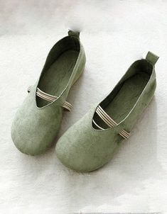 Green Comfortable Flats With Round Toe, Green Flats With Rubber Sole And Round Toe, Casual Green Flats With Flat Heel, Casual Flats With Soft Sole, Green Closed Toe Flats With Rubber Sole, Casual Flats With Soft Sole For Spring, Green Low Heel Flats For Spring, Comfortable Green Slip-on Flats, Green Round Toe Ballet Flats