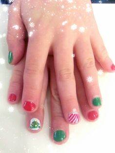 Kid’s Christmas Nails, Toddler Christmas Nails, Christmas Nails For Girls Kids, Holiday Nails Easy, Holiday Nails Diy, Kids Nail Polish, Bella Nails, Holiday Nails Winter