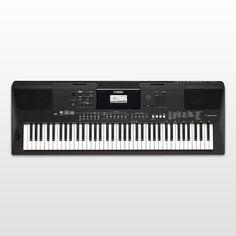 an electronic keyboard with the words lancamento written on it and in spanish