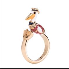 Kate Spade Taking Flight Ring New With Tags Elegant Kate Spade Gold Rings, Kate Spade Elegant Gold Ring, White Kate Spade Jewelry, Kate Spade White Round Jewelry, Cheese Ring, Horseshoe Ring, Elephant Ring, Daisy Ring, 7 Rings