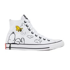 Find CONVERSE Peanuts X Chuck Taylor All Star High 'snoopy And Woodstock on Editorialist. Peanuts x Chuck Taylor All Star High 'Snoopy and Woodstock' Embroidery Converse, Converse Design, Snoopy And Woodstock, Chuck Taylor All Star, White Shoes, Woodstock, Chuck Taylor, Cute Shoes, Mens Shoes Sneakers