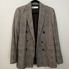 Brand New And Never Worn, I Only Cut Out The Shoulder Pads From The Blazer But Otherwise It Is In Perfect Condition. Womens Size Small. Made In Morocco. Only Selling Because It Is Too Big For Me Gray Long Sleeve Tweed Jacket For Fall, Gray Fall Blazer, Casual Tailored Gray Blazer, Zara Wool Blazer For Workwear, Gray Tweed Jacket For Work In Fall, Gray Long Sleeve Tweed Jacket For Business Casual, Gray Tweed Jacket With Long Sleeves For Business Casual, Gray Tweed Jacket For Office In Fall, Classic Gray Blazer For Fall