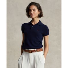 Rendered with luxurious season-spanning cashmere this slim-fitting Polo shirt is finished with our signature embroidered Pony at the chest. Ralph Lauren Business Women, Ralph Lauren Shirt Women Outfits, Navy Polo Shirt Outfit Woman, Polo Tee Outfit Woman, Work Polo Shirt Outfit Women, Ralph Lauren Polo Shirt Outfit Women's, Navy Shirt Outfit, Womens Polo Shirt Outfit, Polo Ralph Lauren Women Outfits