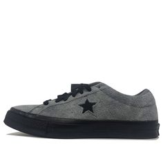 Converse one star low Sneakers/Shoes Run Star Hike, Converse One Star, Black Gums, Grey Sneakers, Star Sneakers, Sneakers Grey, One Star, Low Sneakers, Black Star