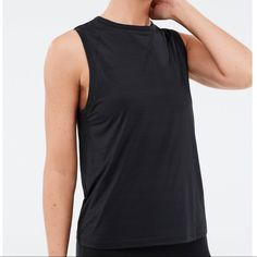 Fabletics Eco Conscious Muscle Tank New With Tags. Color: Black Size: Small Muscle Tank Top, Bra Size Charts, Purple Tank, Muscle Tank Tops, Castle Rock, Kate Hudson, Layered Tops, Basic Shirts, Striped Tank Top