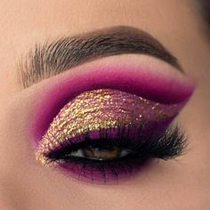 Pink And Gold Eyeshadow Looks, Pink And Gold Eyeshadow, Gold Eyeshadow Looks, Eye Makeup Tutorials, Hot Pink And Gold, Eye Makeup Styles, Fall Makeup Looks, Eye Makeup Pictures, Best Eye Makeup