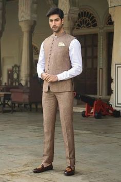 Linen Jackets For Men, Mens Suit Design, Boys Outfits For Wedding, Linen Kurta Men, Pant Shirt With Nehru Jacket, Nehru Jacket For Men Wedding, Brown Shirt Men, Coat Pant For Men Suits Wedding, Niti Bothra