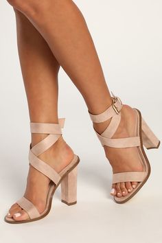 Kick your everyday look up a notch with the Lulus Shelbie Light Nude Suede Ankle Strap Heels! Soft faux suede creates a wide toe-band, a peep-toe upper, and a matching long ankle strap that wraps and crisscross around the vamp and up the ankle, plus a square gold buckle. 4" wrapped block heel. Cushioned insole. Rubber sole has nonskid markings. Man made materials. Imported. Lulus | Shelbie Light Nude Suede Ankle Strap Heels | Size 9. Nude Bridesmaid Shoes Flats, Nude Dress Shoes, Nude Heels Outfit, Bridesmaid Duty, Summer Heels Outfit, Casual Heels Outfit, Trendy High Heels, Black Ankle Strap Heels, Spring Heels