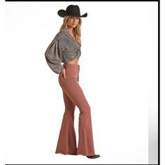 Nwt Rock & Roll Denim Rose Bargain Bell Jeans Flare Western Cowgirl Size 27x36 Such Cute Flare Jeans! These Run True To Size With Some Wiggle Room. If You’re In Between Sizes, I Would Suggest Sizing Down. They Are High Rise. They Fit Just Below The Belly Button On Me. They Are Super Flattering. Soft, Lightweight, Stretchy Denim. Advanced Slimming Stretch Technology. Lainey Wilson Look. Laying Flat (Approximate Measurements) 13.25” Waist (Will Stretch A Little More) 10” Rise 36” Inseam Boots To Wear With Bell Bottoms, Women Cowgirl Jeans, High Waist Cowgirl Jeans, Roller Skating Flare Jeans, Rodeo Queen Pants, Cute Cowgirl Pants, Bell Bottom With White Boots, What Shoes With Bell Bottoms, What Shoes To Wear With Bell Bottoms Boots