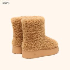 SMFK Compass Woolly Black Fluffy Boots - Inspired by felt boots in northern China, it is also the main idea of ​​the integrated design of winter fur shoes.- Small texture artificial tire wool fabric (glossy) SIZE GUIDE ( IN CM ) 35 36 37 38 39 40 Inner Length 22.5 23.0 23.5 24.0 24.5 25.0 Surface: synthetic woolLining: fabricSole: rubber Beige Sheepskin Winter Boots, Beige Sheepskin Boots For Winter, Winter Wool Boots With Round Toe, Faux Fur Lined Round Toe Platform Boots, Faux Fur Lined Platform Boots With Round Toe, Faux Fur Platform Boots With Round Toe, Winter Faux Fur Platform Boots With Round Toe, Fluffy Boots, Felt Boots