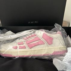 Brand New. Never Worn Eu 41 Pink Amiri Shoes, Pink Amiri Sneakers, Amiri Shoes, Xmas List, Teen Fashion Outfits, Birthday Outfit, Teen Fashion, Pink And White, Low Top