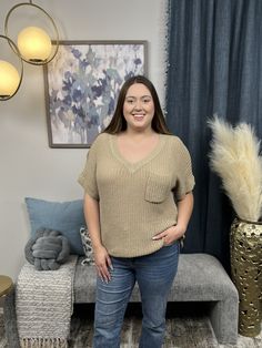 The Going Through It Top by Bibi will be your new favorite sweater top! It features a V-neckline, one chest pocket, low gauge knit, and a hi-low straight hemline. This Top will pair perfect with your favorite white denim for spring! Fabric: 75% Acrylic, 25% Polyester Measurements: Bust (Size M): 26"Length (Size M): Front 25", Back 27" Missy Fit S 0/6-8 M 6-10 L 10-16 XL/1XL 14-18 Relaxed Fit V-neck Sweater With Pockets, Trendy V-neck Top With Pockets, Trendy Knit Tops With Pockets, Casual Knit Tops With Pockets, Casual V-neck Sweater With Pockets, Going Through It, Denim Jacket Short, Denim Joggers, Spring Fabric